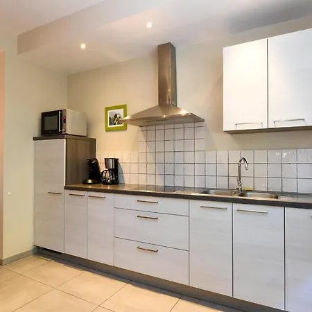 Spacious Holiday Home With Garden *