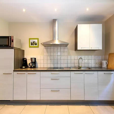 Ferienhaus Spacious Holiday Home With Garden Nieuwpoort