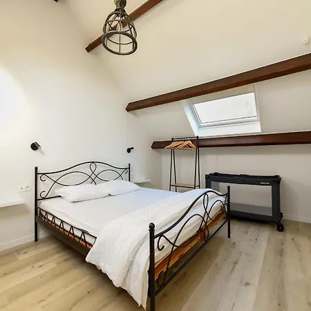 Spacious Holiday Home With Garden * Nieuwpoort